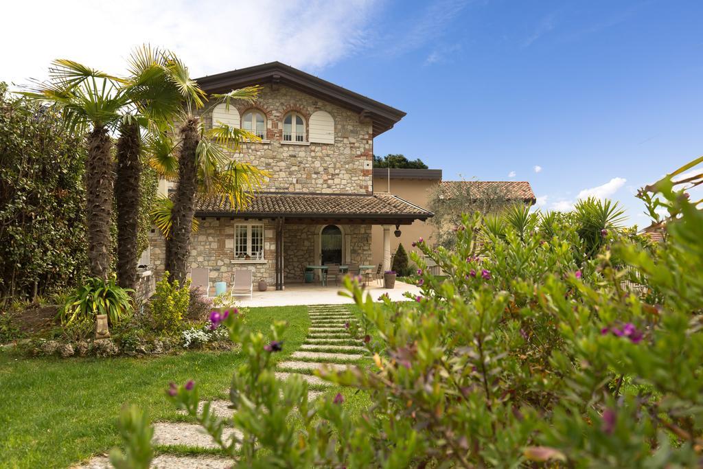 Dei Colori Villa
